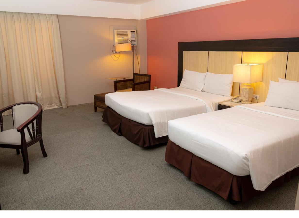 Cebu Grand Hotel Extérieur photo