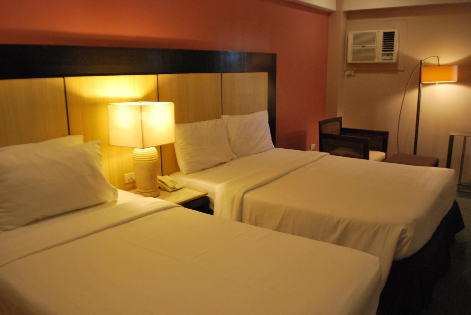 Cebu Grand Hotel Extérieur photo