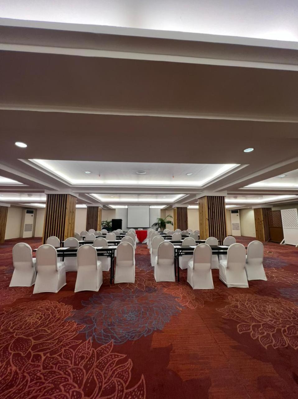 Cebu Grand Hotel Extérieur photo