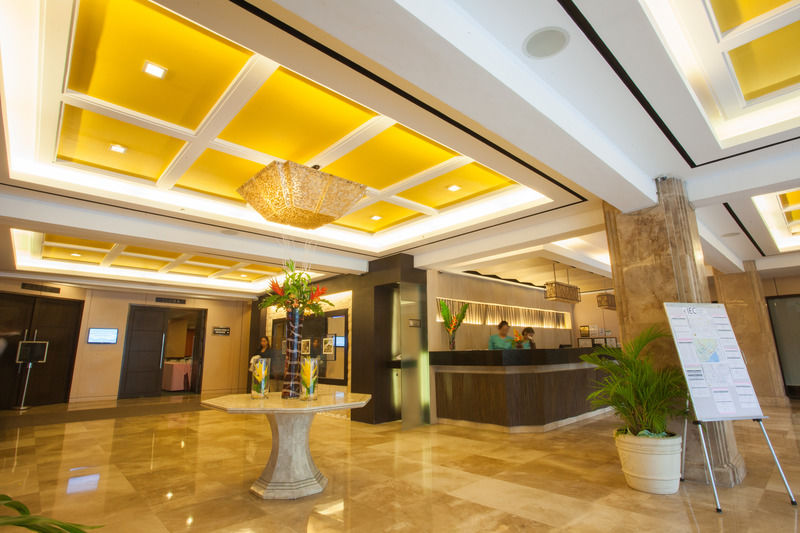 Cebu Grand Hotel Extérieur photo
