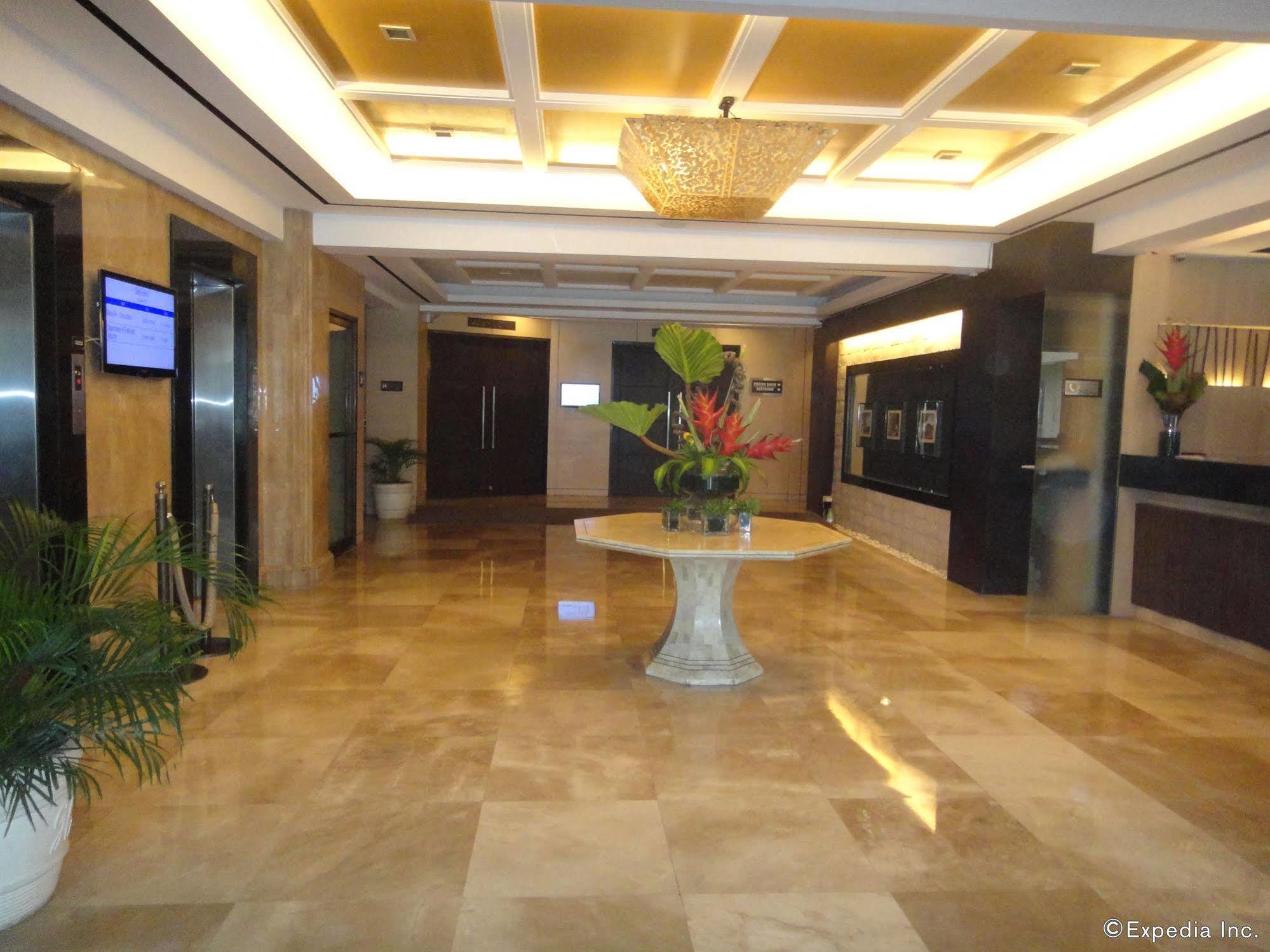 Cebu Grand Hotel Extérieur photo