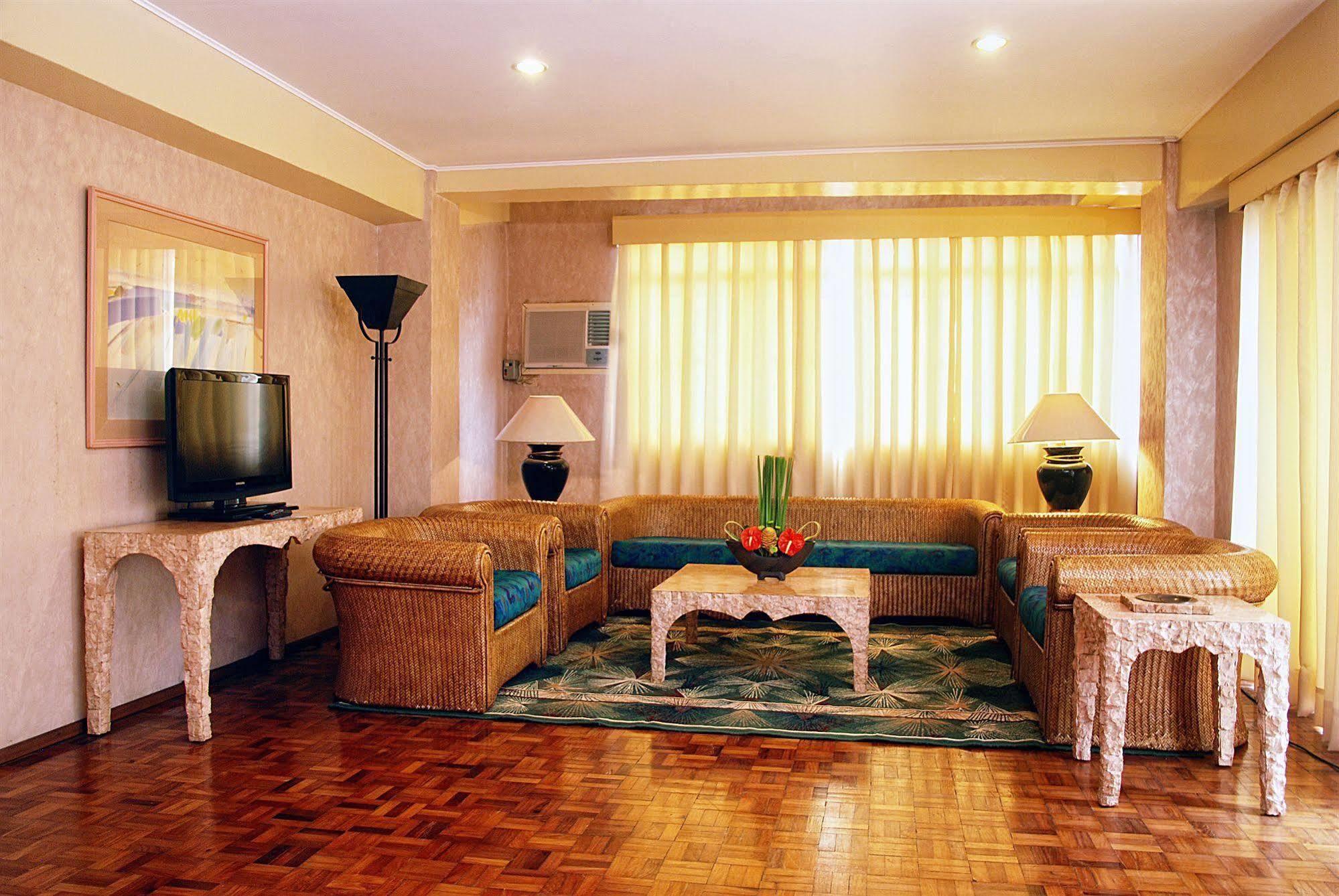 Cebu Grand Hotel Extérieur photo